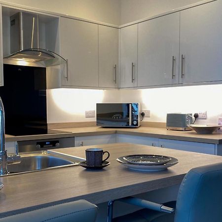 Eden Escapes Serviced Apartments Morecambe Esterno foto